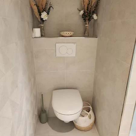 Apartment La Maison Marilyne - T2 Avec Piscine Privative