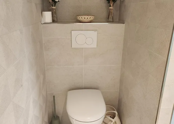 Апартаменты La Maison Marilyne - T2 Avec Piscine Privative