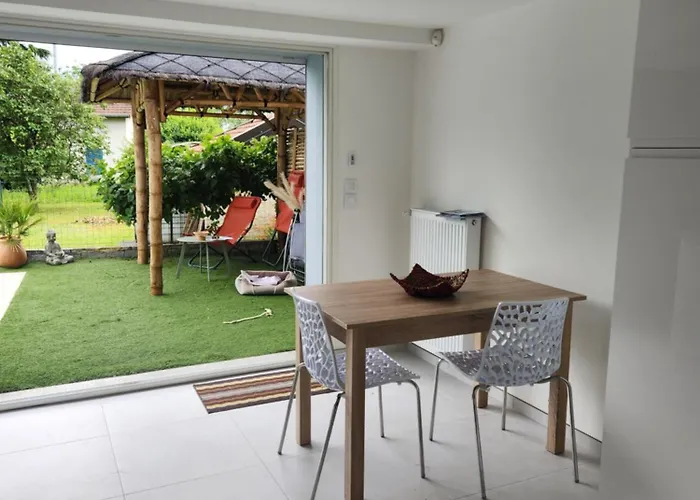 Апартаменты La Maison Marilyne - T2 Avec Piscine Privative Экс-ле-Бен