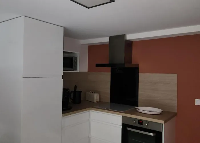 Apartment La Maison Marilyne - T2 Avec Piscine Privative